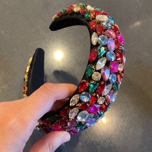 Headband with multicolor gems